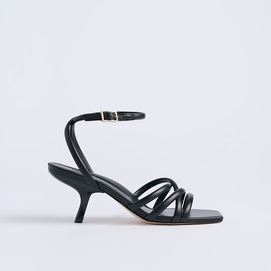 Clara Angled Heel | Black