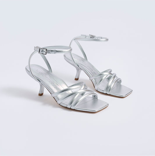 Clara Angled Heel | Silver