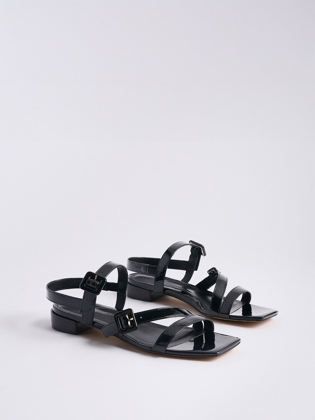 Cleo Flat Sandal | Black