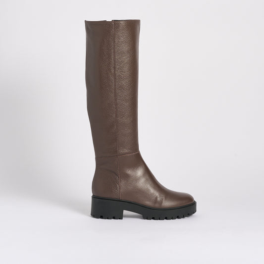 Elizabeth Tall Boot | Chocolate