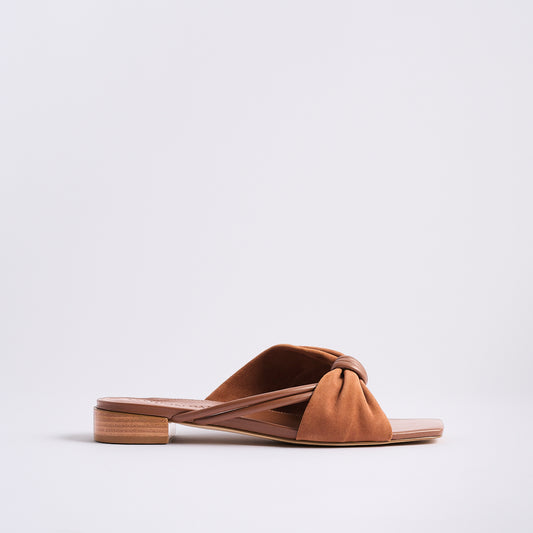 Laney Flat Sandal | Luggage