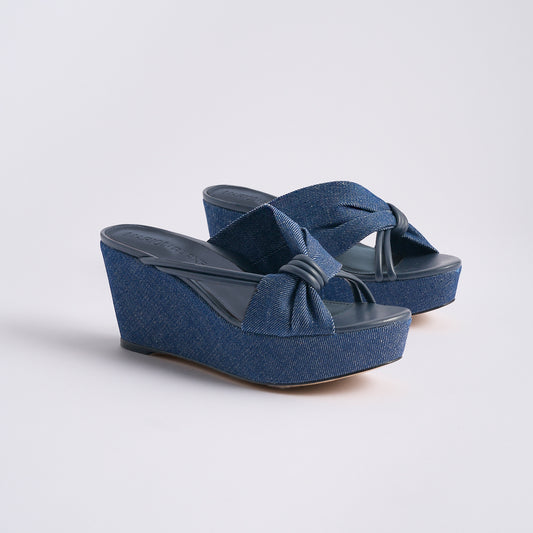 Laney Wedge | Navy