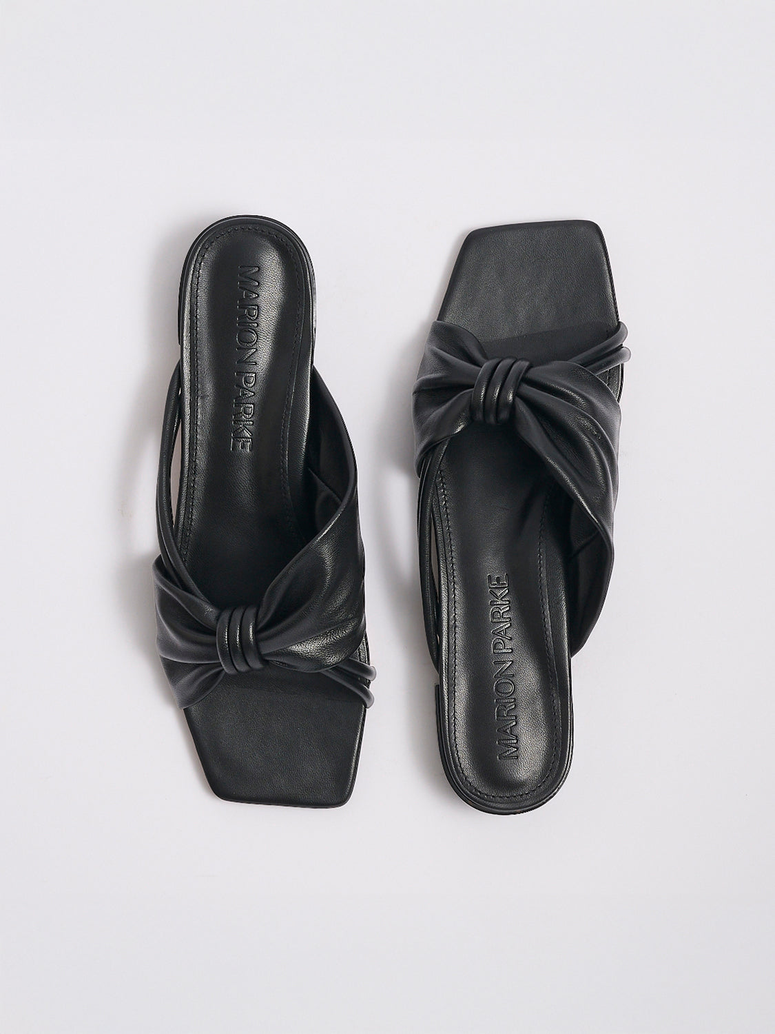 Laney Flat Sandal | Black