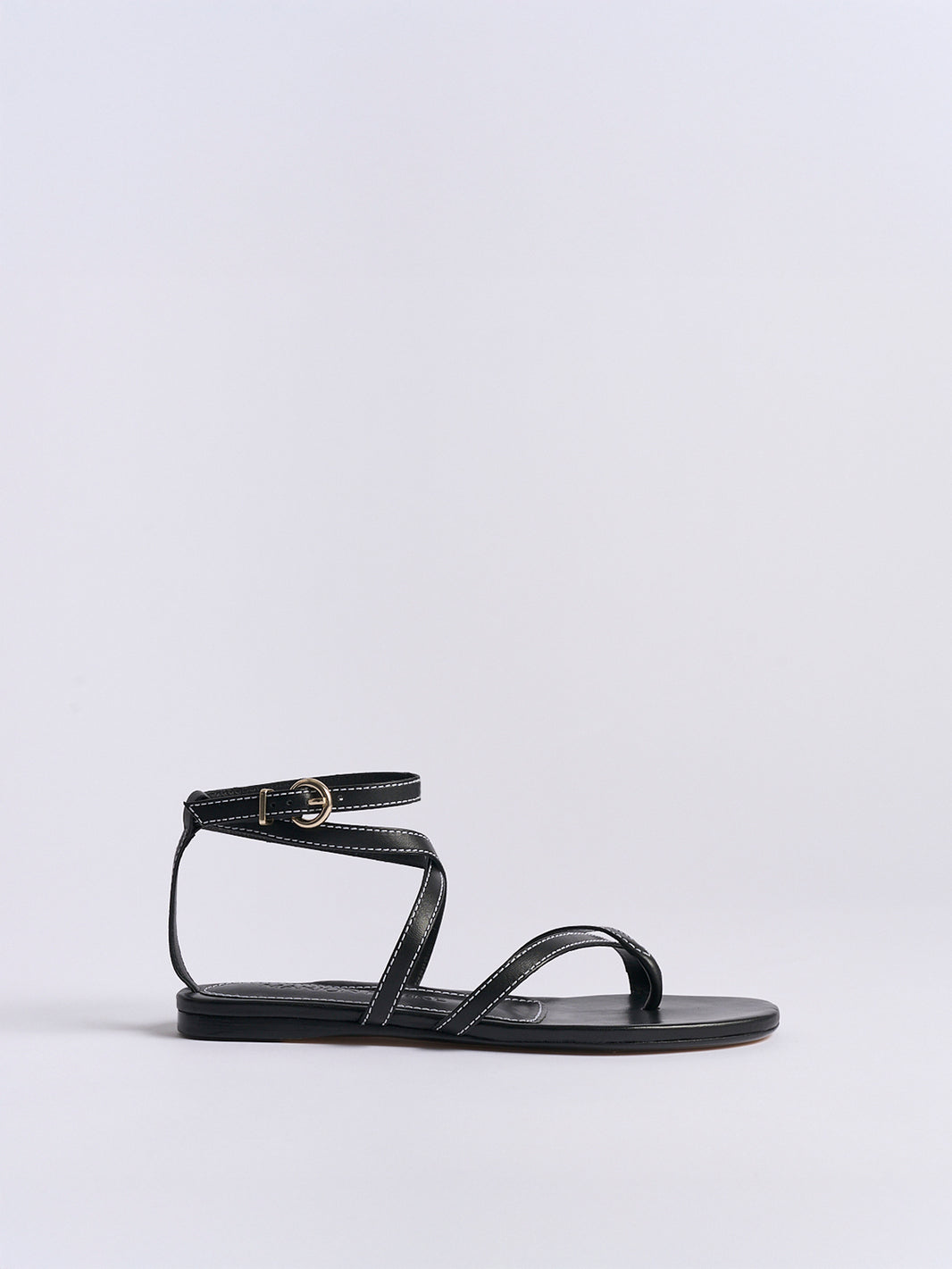 Geri Flat Sandal | Black