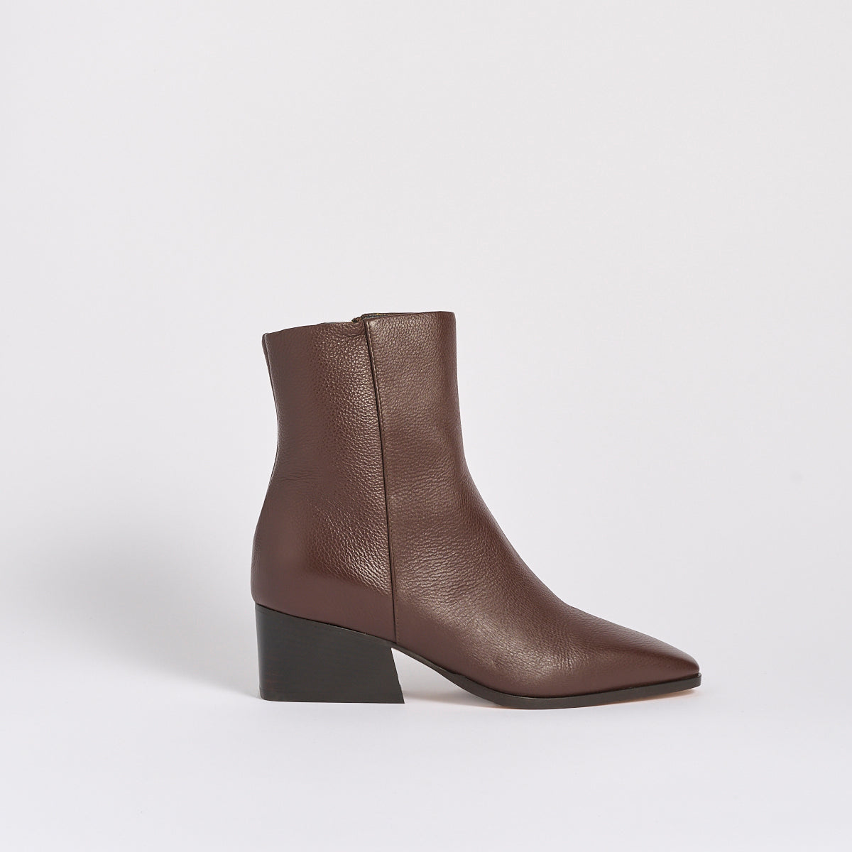 Pauline 50 Bootie | Chocolate