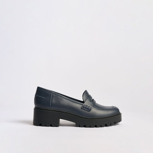 Sabine Lug Loafer | Navy