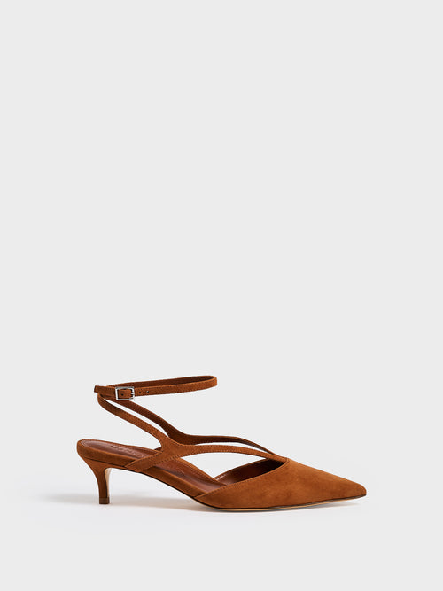 Hazel Pump | Chestnut