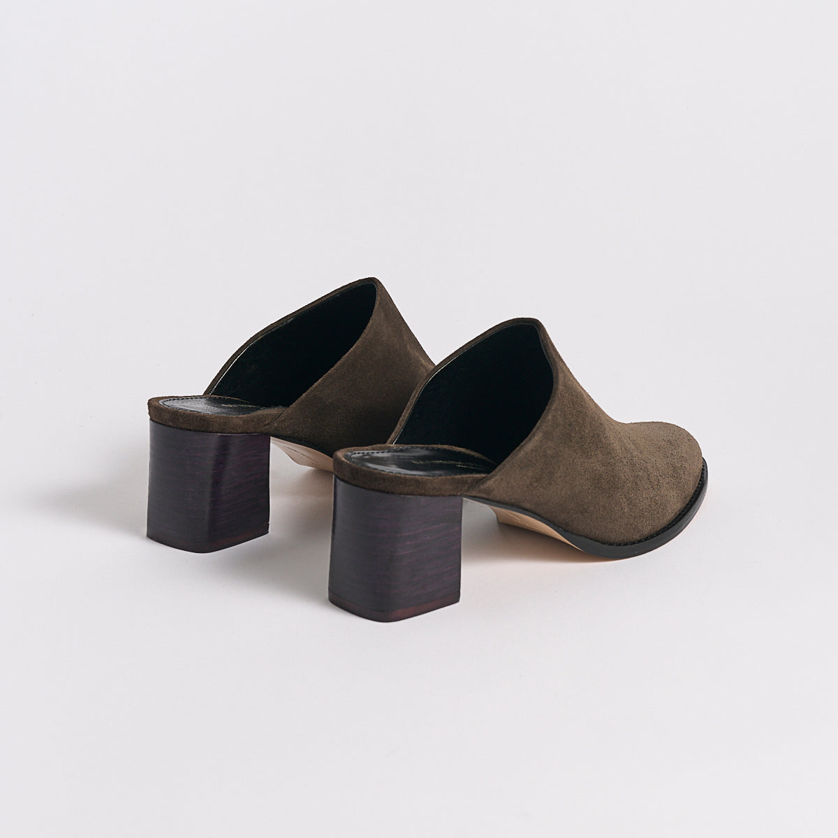 Phoebe 60 Mule | Chocolate